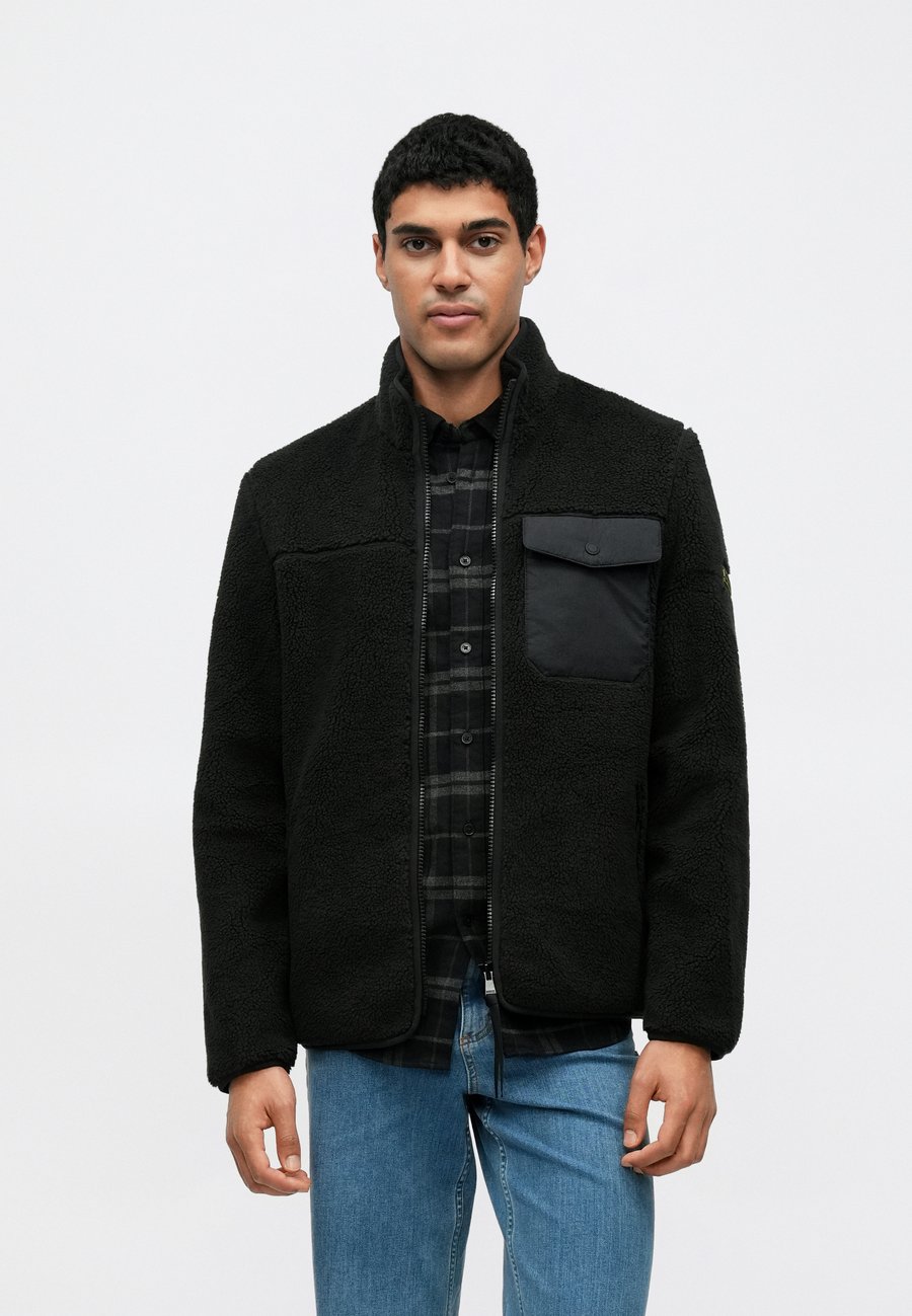 Флисовая куртка Barbour International MOSSDALE, Black
Флисовая куртка Barbour International MOSSDALE, Black