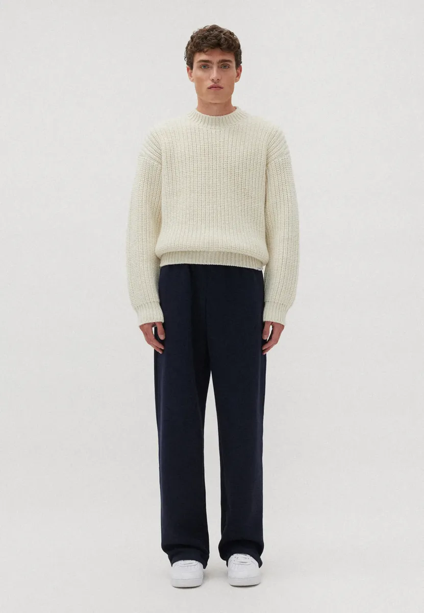 Studio seidensticker вязаный свитер "Studio", с длинными рукавами и круглым вырезом, однотонный, цвет Ecru 
Studio seidensticker вязаный свитер "Studio", с длинными рукавами и круглым вырезом, однотонный, цвет Ecru