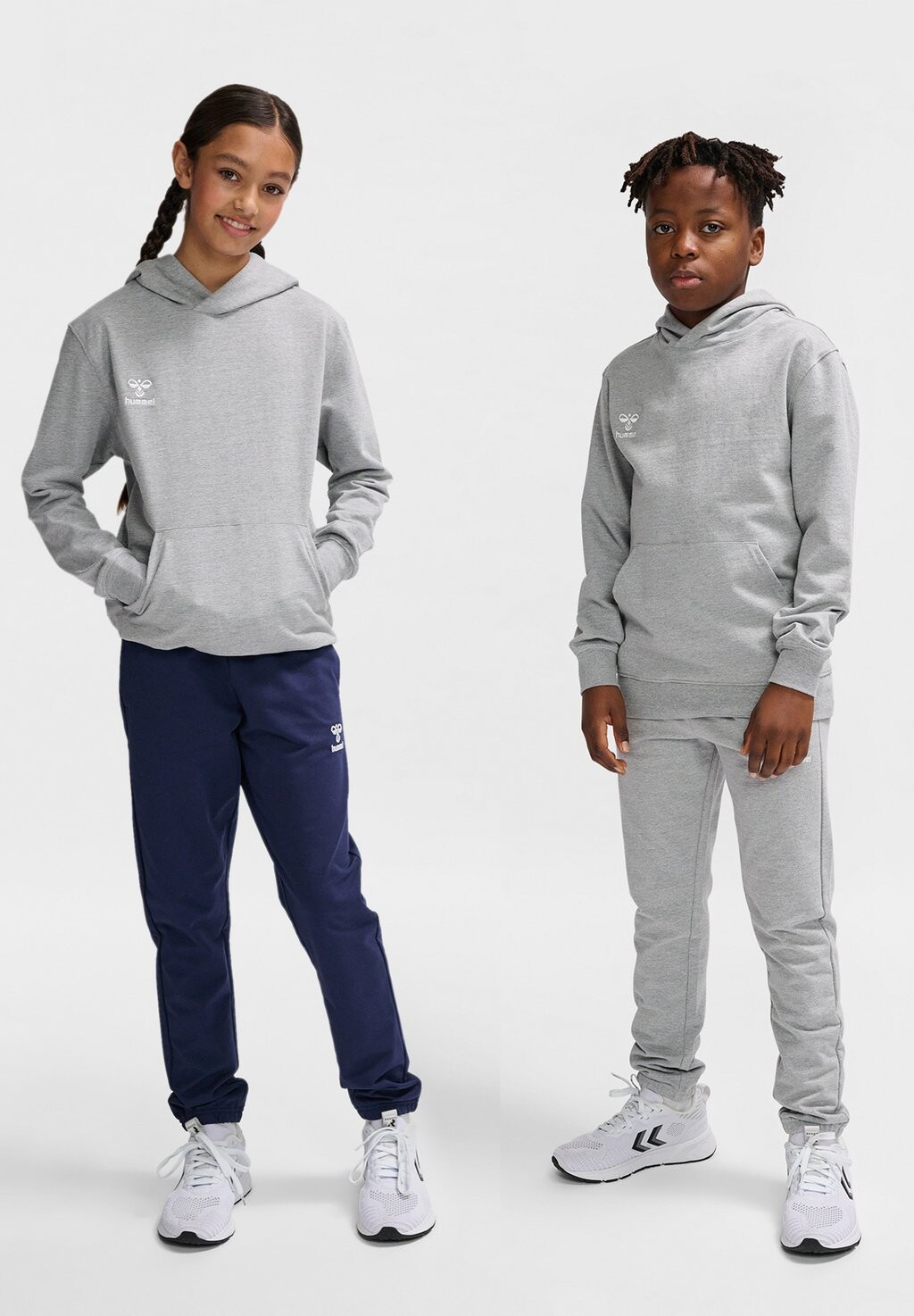 Худи Hummel, цвет grey melange
Худи Hummel, цвет grey melange