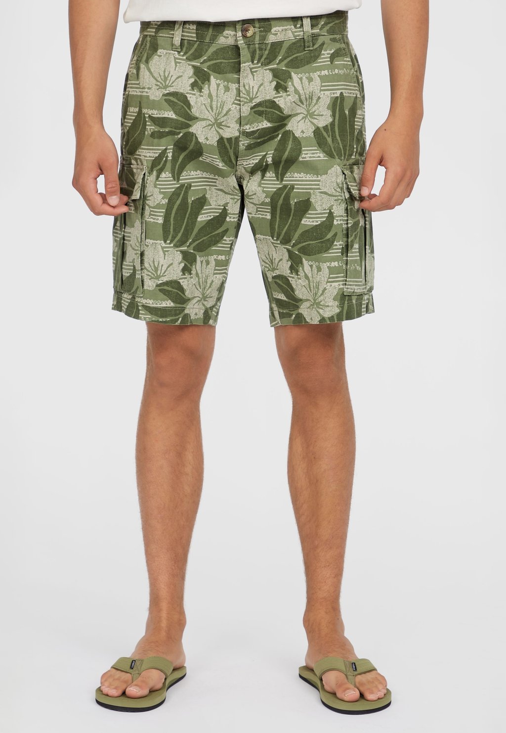 Шорты ESSENTIALS O'Neill, зеленый
Шорты ESSENTIALS O'Neill, зеленый