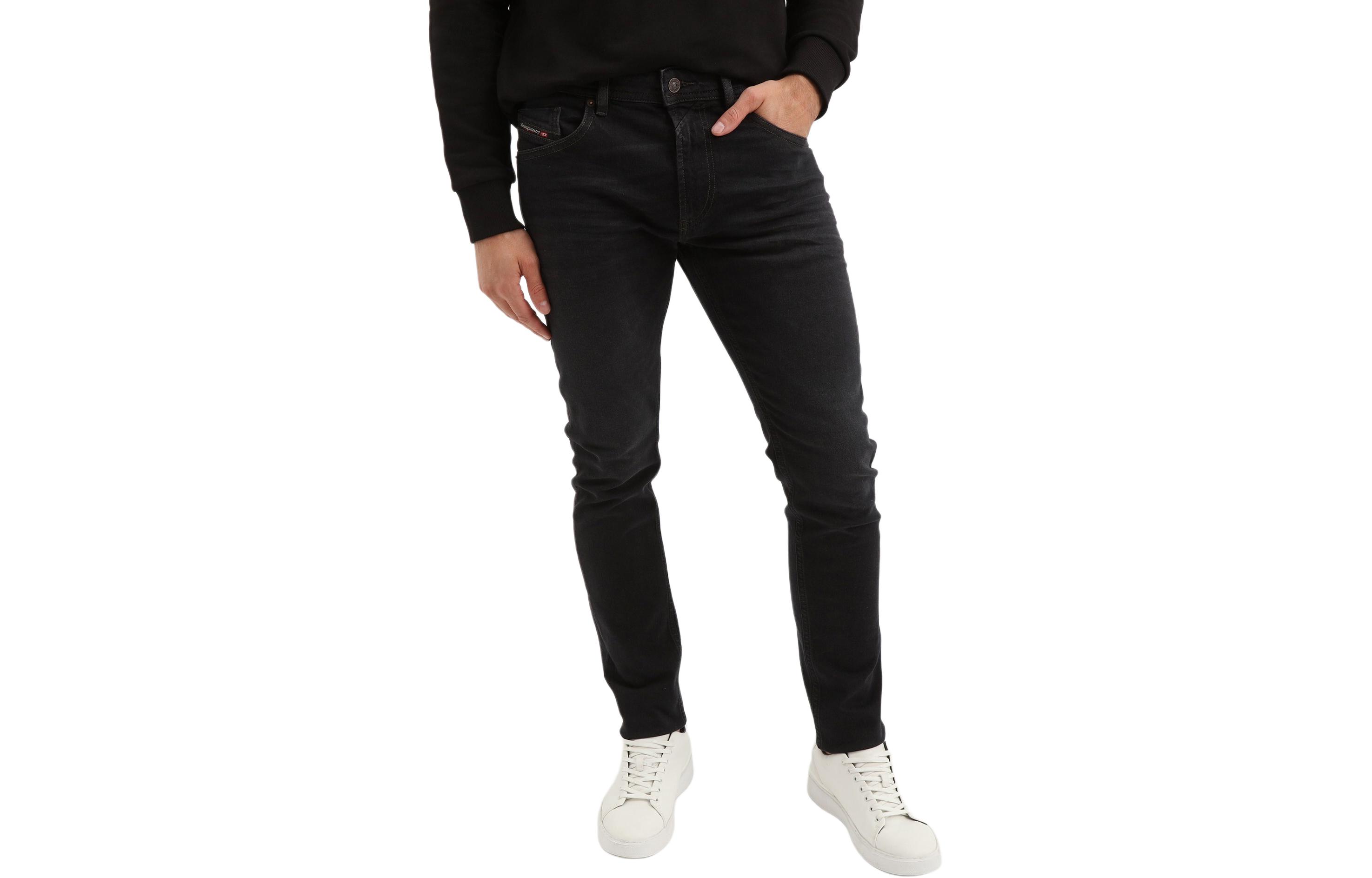 DIESEL Черные джинсы мужские
DIESEL Черные джинсы мужские