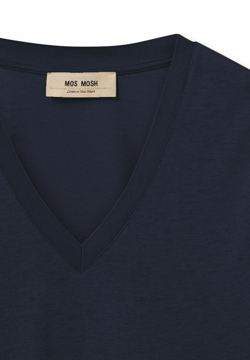 Базовая футболка SINK Mos Mosh, темно-синий
Базовая футболка SINK Mos Mosh, темно-синий