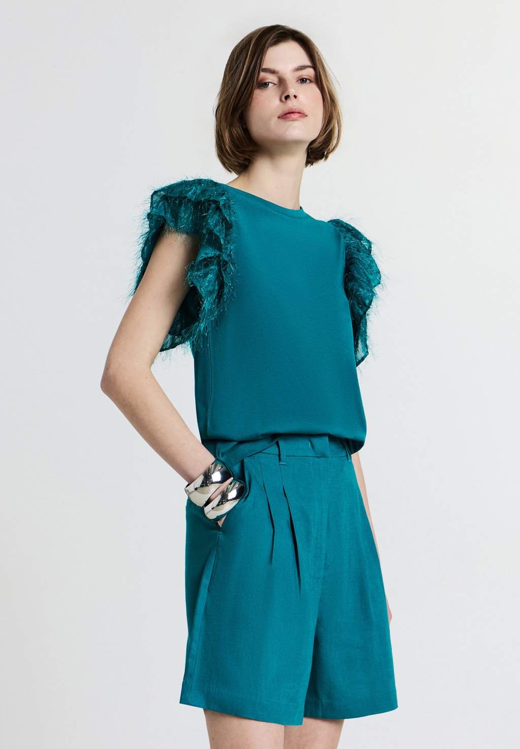 Шорты Calliope, цвет Verde Petrolio
Шорты Calliope, цвет Verde Petrolio