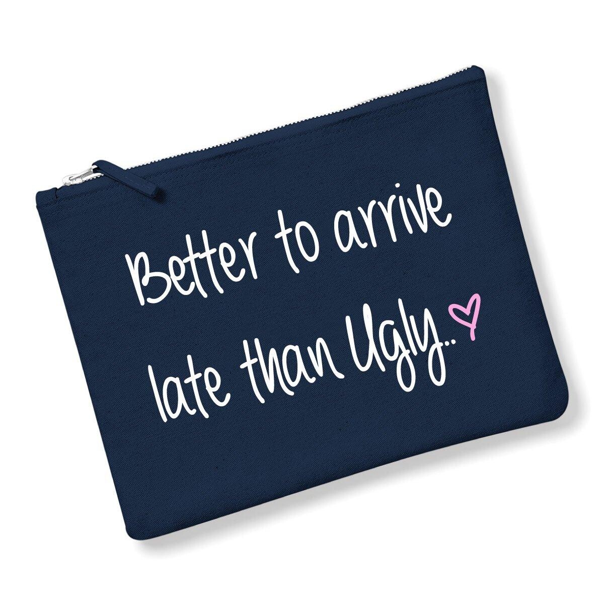 Лучше прийти поздно, чем уродливая косметичка Темно-синяя, Серая или Розовая 60 SECOND MAKEOVER, темно-синий
Лучше прийти поздно, чем уродливая косметичка Темно-синяя, Серая или Розовая 60 SECOND MAKEOVER, темно-синий