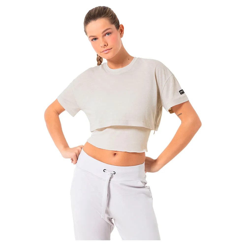 Футболка с коротким рукавом Super.natural Crop, белый
Футболка с коротким рукавом Super.natural Crop, белый