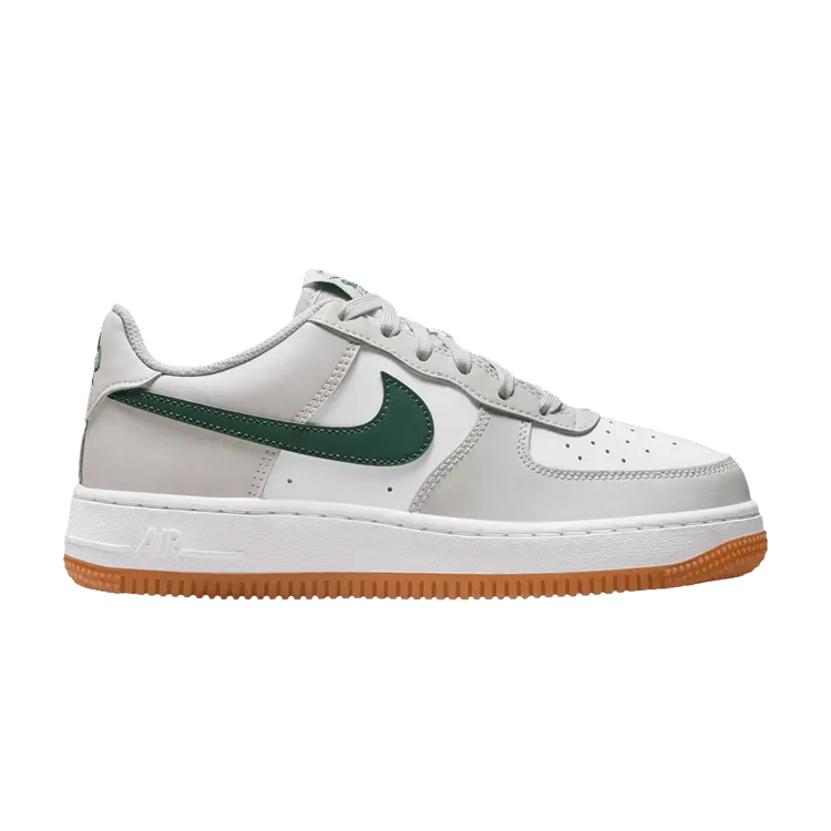 Кроссовки Nike Air Force 1 GS 'Photon Dust Fir', серый
Кроссовки Nike Air Force 1 GS 'Photon Dust Fir', серый