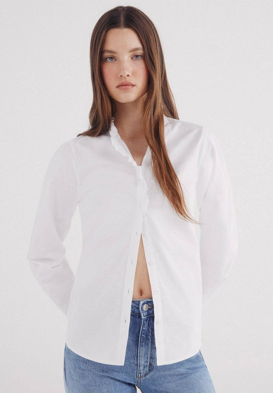 Блуза Springfield Button-down blouse, Off White/Off-White
Блуза Springfield Button-down blouse, Off White/Off-White