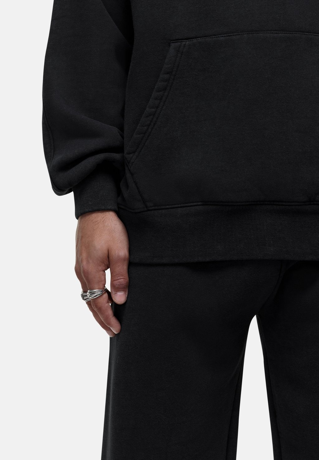 Толстовка с капюшоном RELAXED VINTAGE WASHED BLACK PULLOVER HOODIE Good For Nothing, черный
Толстовка с капюшоном RELAXED VINTAGE WASHED BLACK PULLOVER HOODIE Good For Nothing, черный