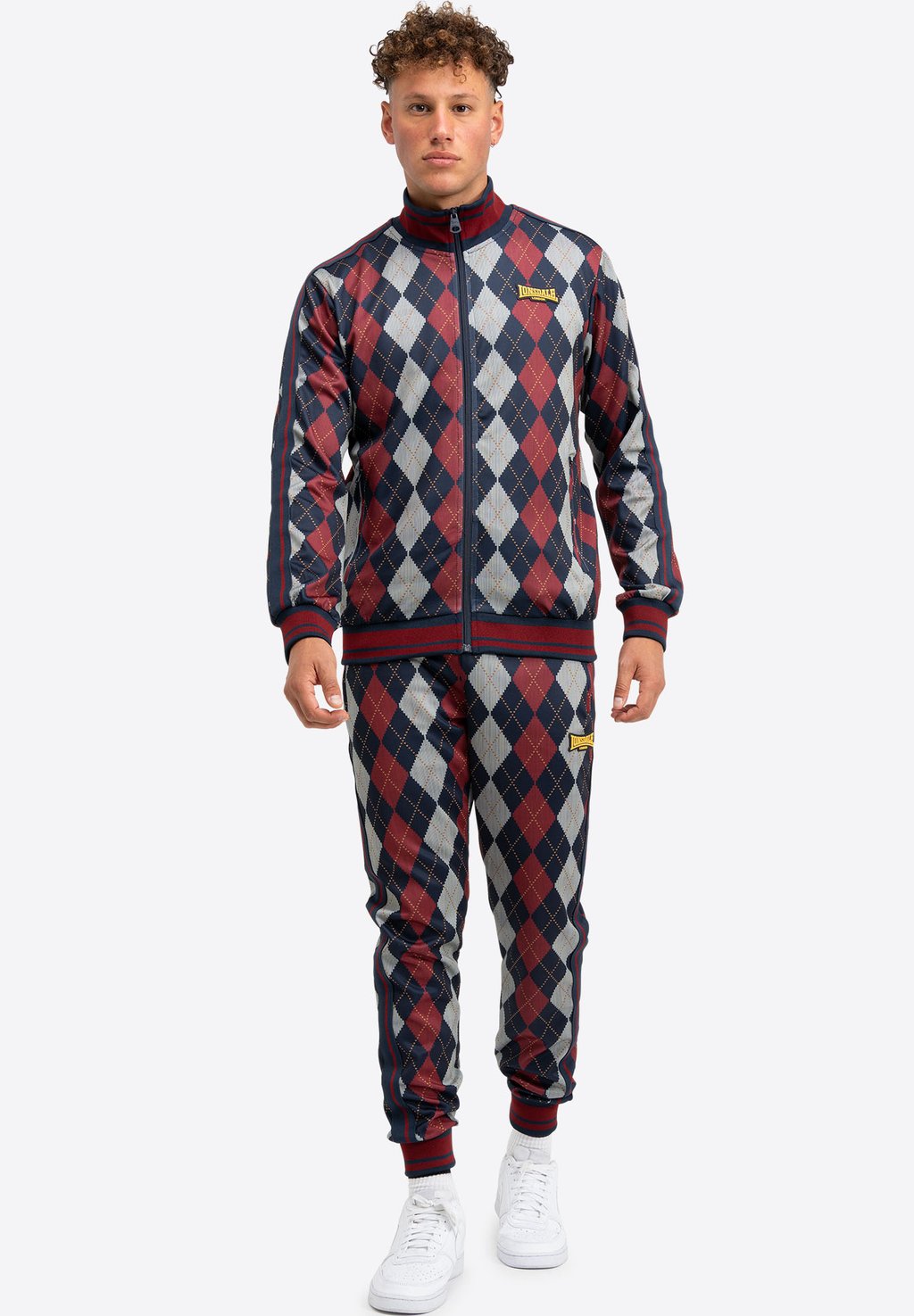 Костюм SET Lonsdale, красный
Костюм SET Lonsdale, красный