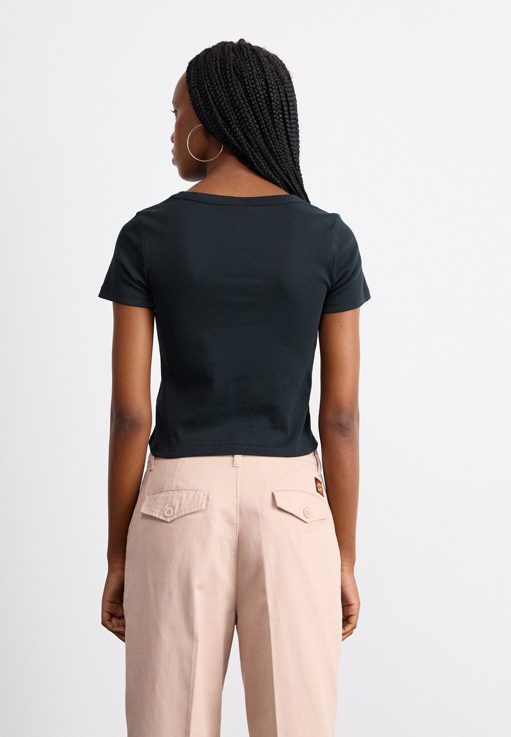 Футболка с набивным рисунком FOXY STACK STRIP FRONT Santa Cruz, черный
Футболка с набивным рисунком FOXY STACK STRIP FRONT Santa Cruz, черный