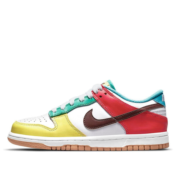 Кроссовки данки низкие Nike, мульитколор
Кроссовки данки низкие Nike, мульитколор