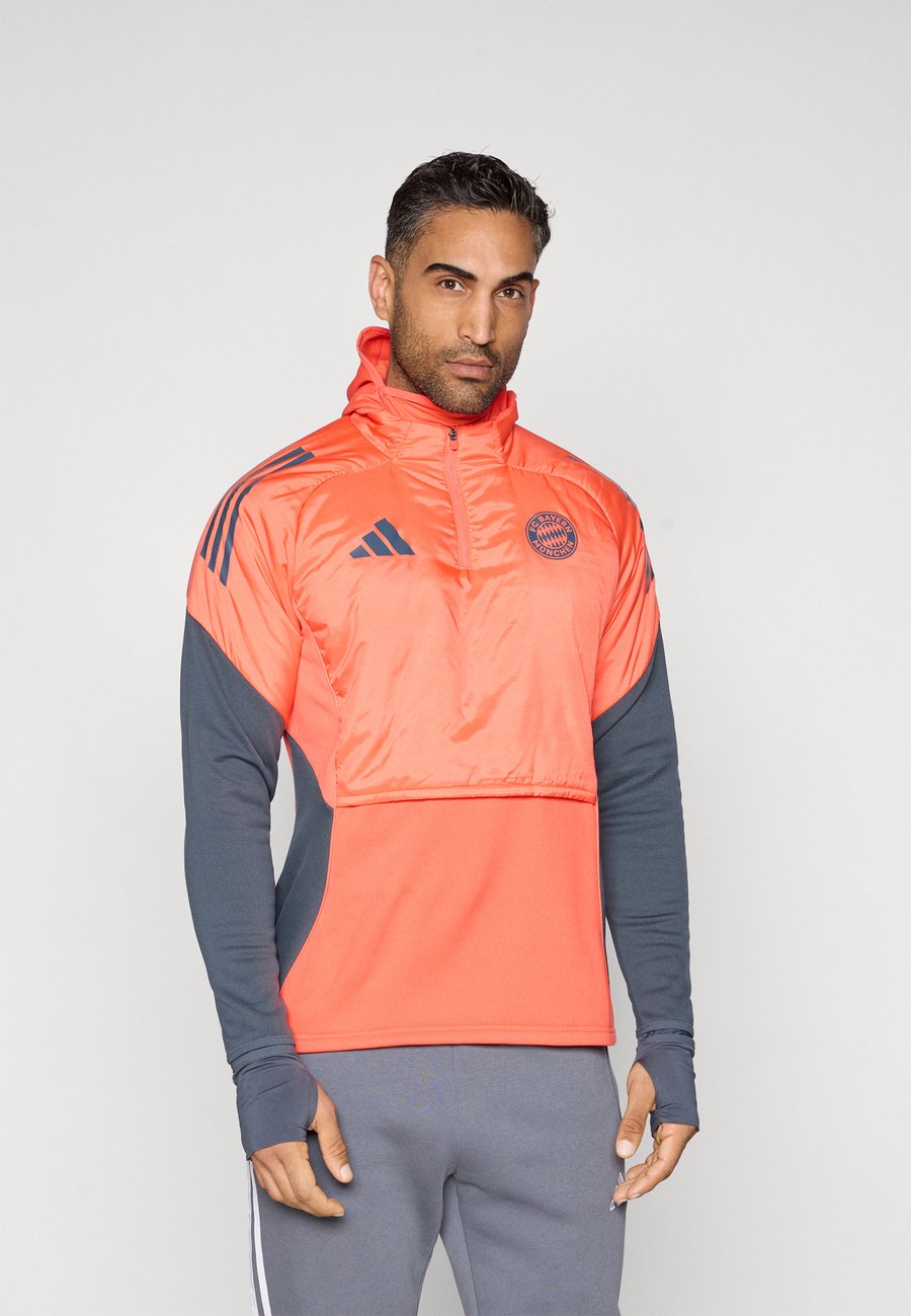 Куртка Adidas Performance FCB, Easy Coral/Coral
Куртка Adidas Performance FCB, Easy Coral/Coral