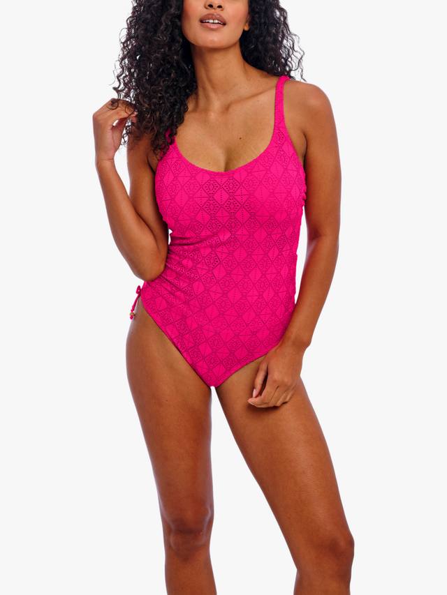 Купальник с косточками Nomad Nights Freya, Fuchsia
Купальник с косточками Nomad Nights Freya, Fuchsia