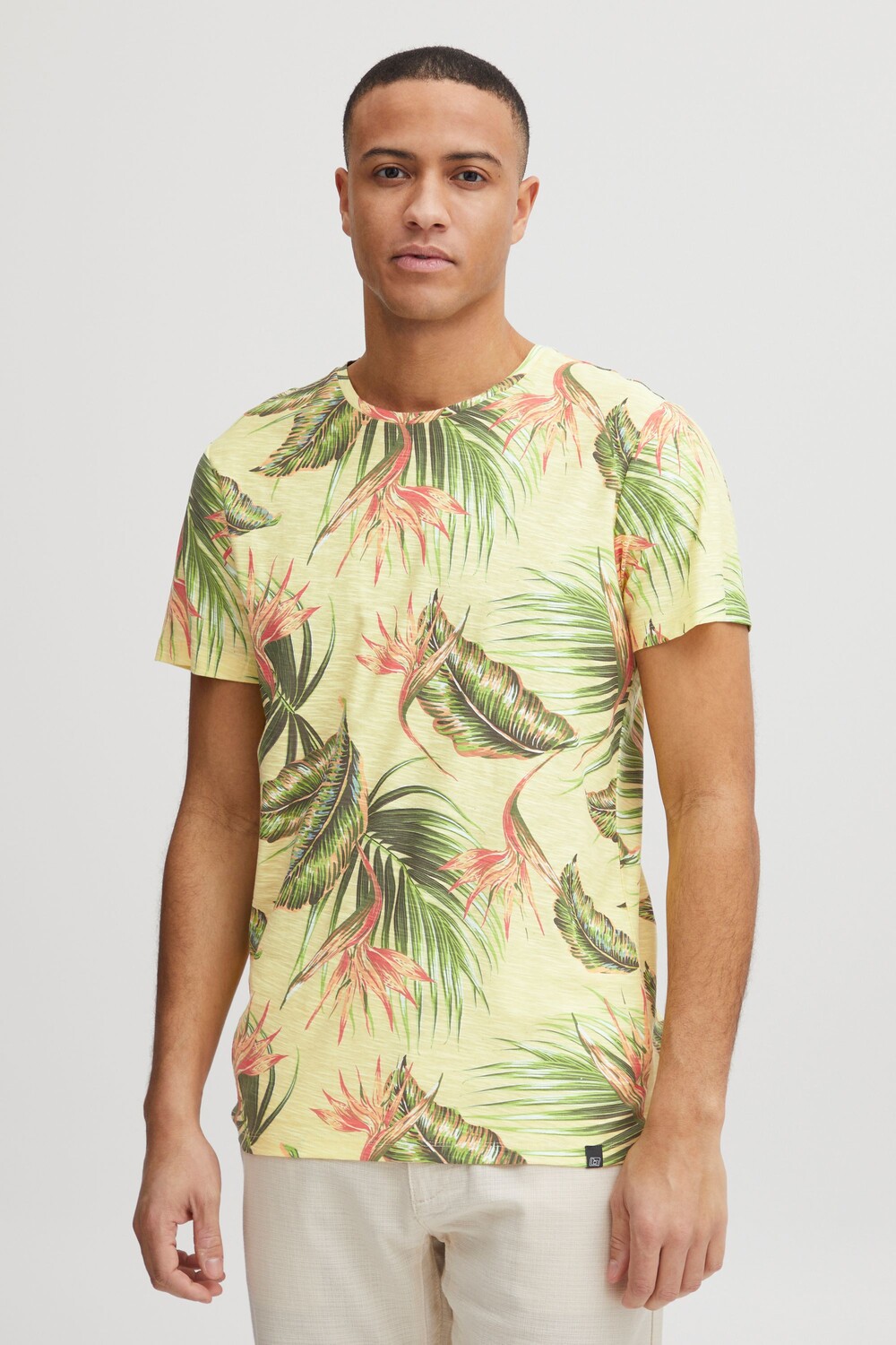 Футболка BLEND BHTromas 20716199ME, желтый
Футболка BLEND BHTromas 20716199ME, желтый