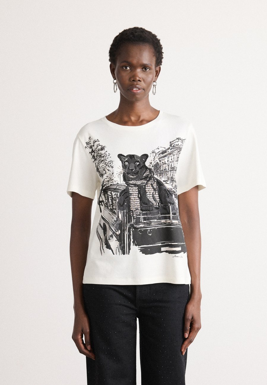 Футболка Marc Cain Print T-shirt, Off-White
Футболка Marc Cain Print T-shirt, Off-White