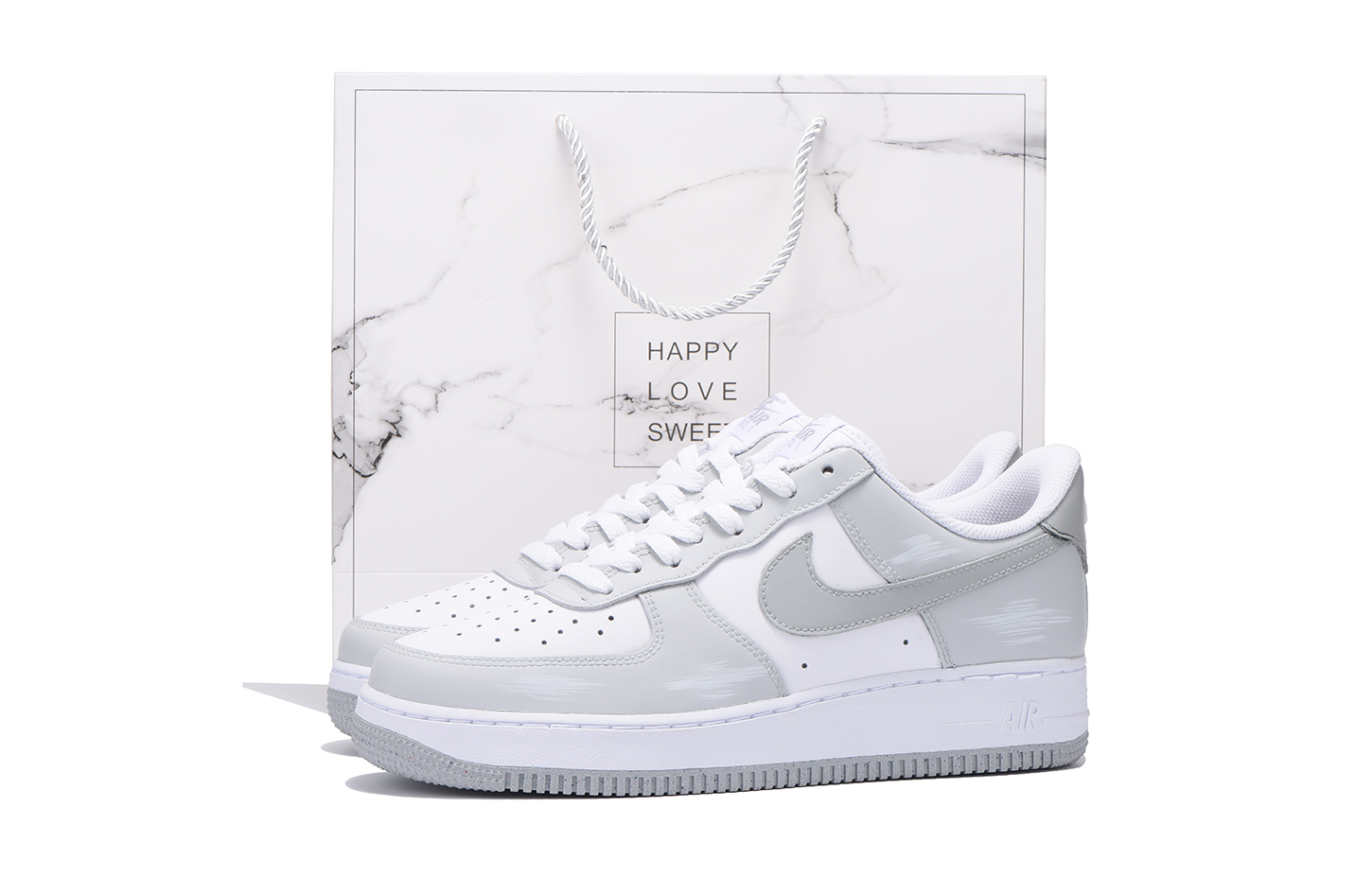 Nike Кроссовки Air Force 1 с низким верхом, противоскользящие, износостойкие, мужские, серо-белые
Nike Кроссовки Air Force 1 с низким верхом, противоскользящие, износостойкие, мужские, серо-белые
