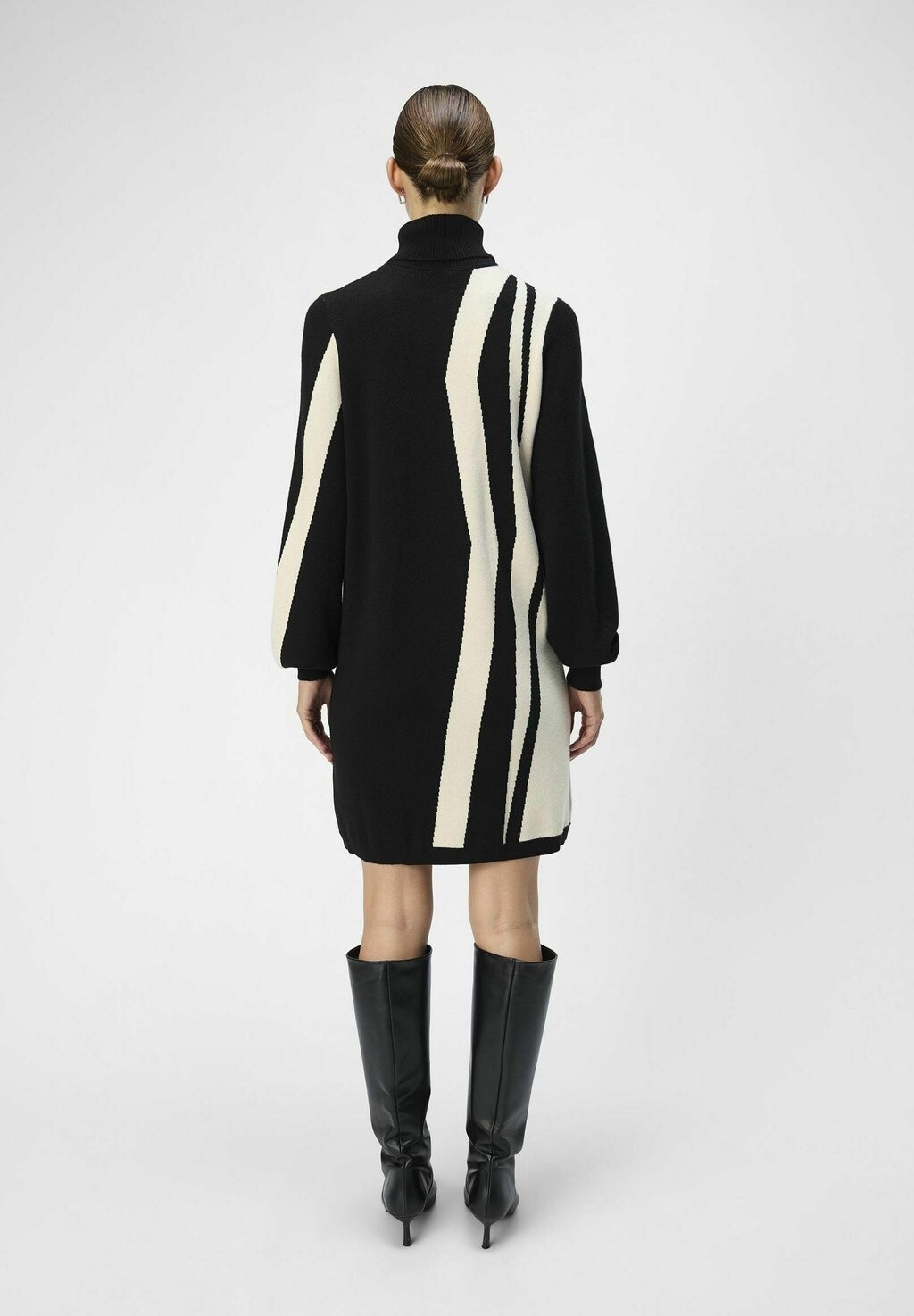 Платье-джемпер OBJRAY AOP Object, бронза
Платье-джемпер OBJRAY AOP Object, бронза