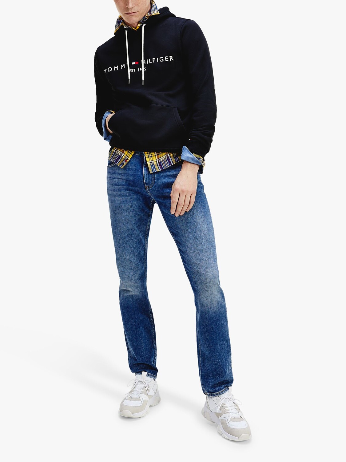 Толстовка с логотипом Tommy Hilfiger, черный как смоль
Толстовка с логотипом Tommy Hilfiger, черный как смоль