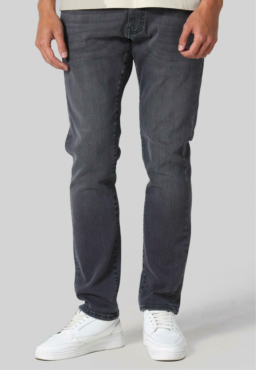 Джинсы прямого кроя 883 Police, серый
Джинсы прямого кроя 883 Police, серый