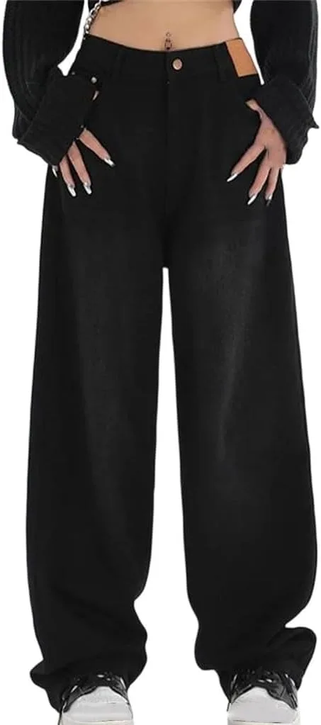 Женские джинсы с высокой талией и широкими штанинами
Женские джинсы с высокой талией и широкими штанинами