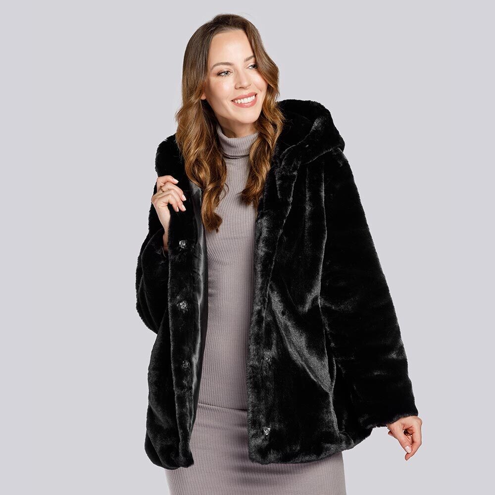 Кожаная куртка Wittchen Wittchen synthetic fur coat, черный
Кожаная куртка Wittchen Wittchen synthetic fur coat, черный