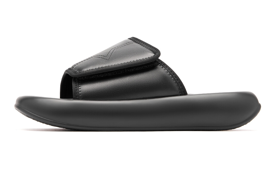 Шлепанцы мужские черный Trumppipe
Шлепанцы мужские черный Trumppipe