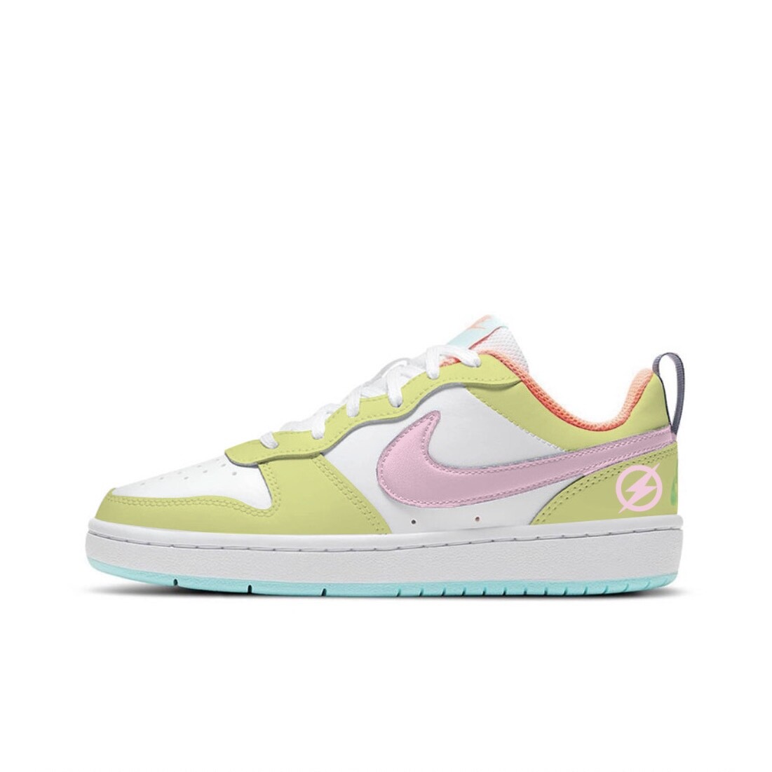 Обувь для скейтбординга Court Borough для детей, начальная школа Nike, цвет White/Cyan/Pink
Обувь для скейтбординга Court Borough для детей, начальная школа Nike, цвет White/Cyan/Pink
