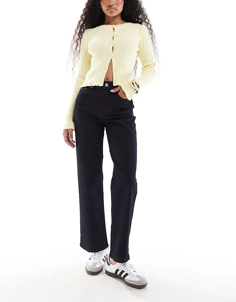 Джинсы прямого кроя Miss Selfridge Petite цвета индиго
Джинсы прямого кроя Miss Selfridge Petite цвета индиго