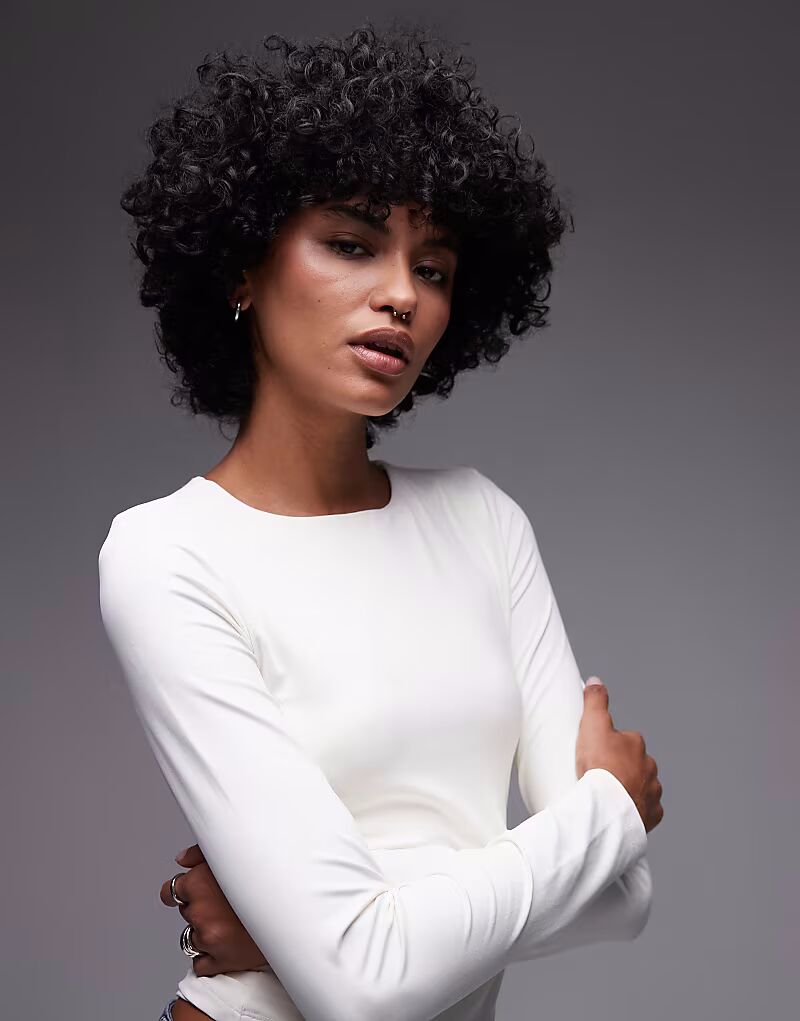 Топ Topshop чистый облегающий с длинными рукавами белого цвета
Топ Topshop чистый облегающий с длинными рукавами белого цвета