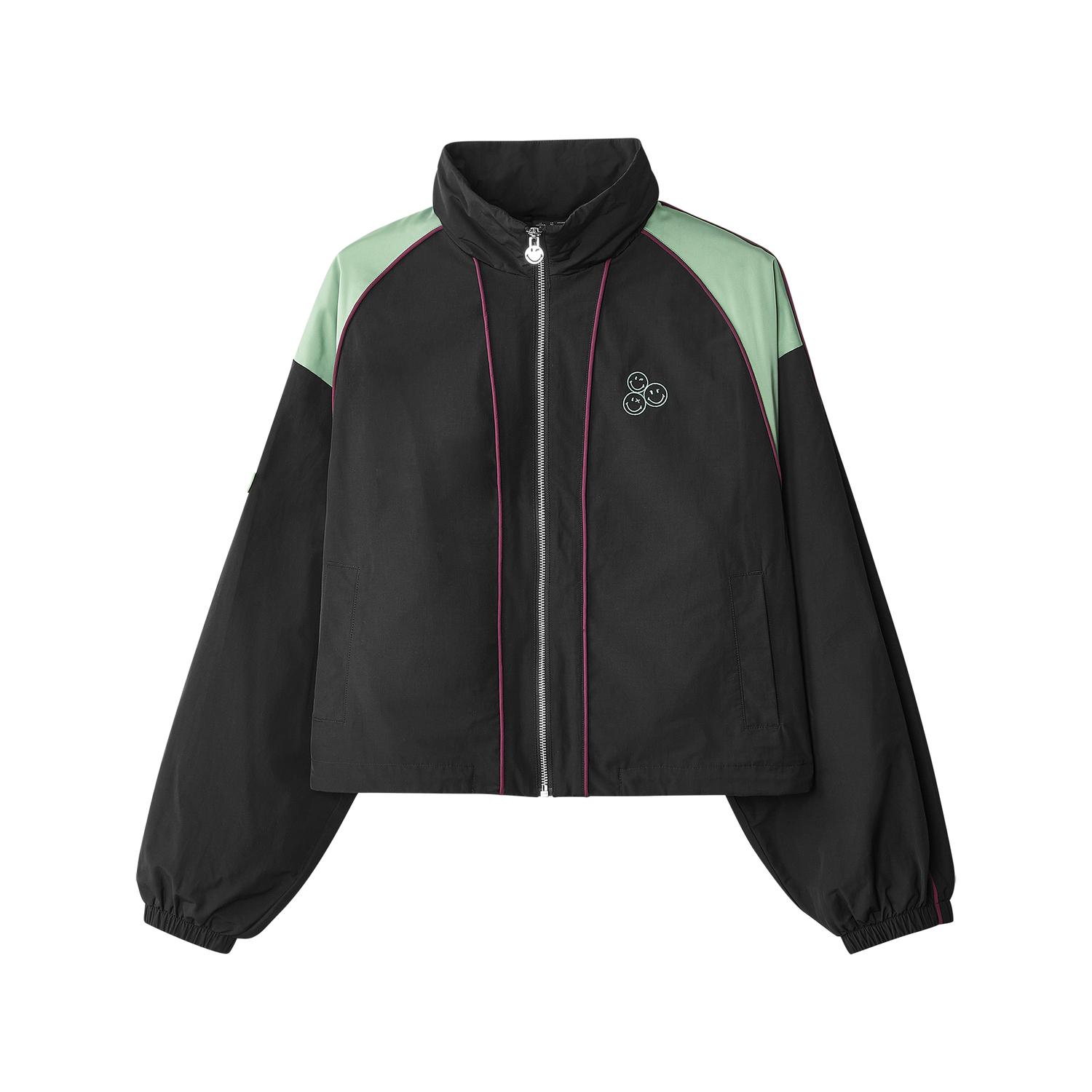 Skechers Куртка SMILEYWORLD женская угольно-черная, Carbon Black/0018
Skechers Куртка SMILEYWORLD женская угольно-черная, Carbon Black/0018