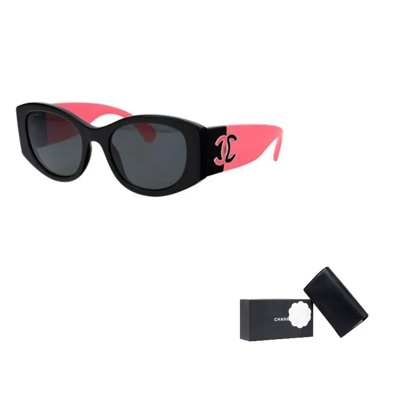 CHANEL Солнцезащитные очки нестандартной формы унисекс розовые, Pink
CHANEL Солнцезащитные очки нестандартной формы унисекс розовые, Pink
