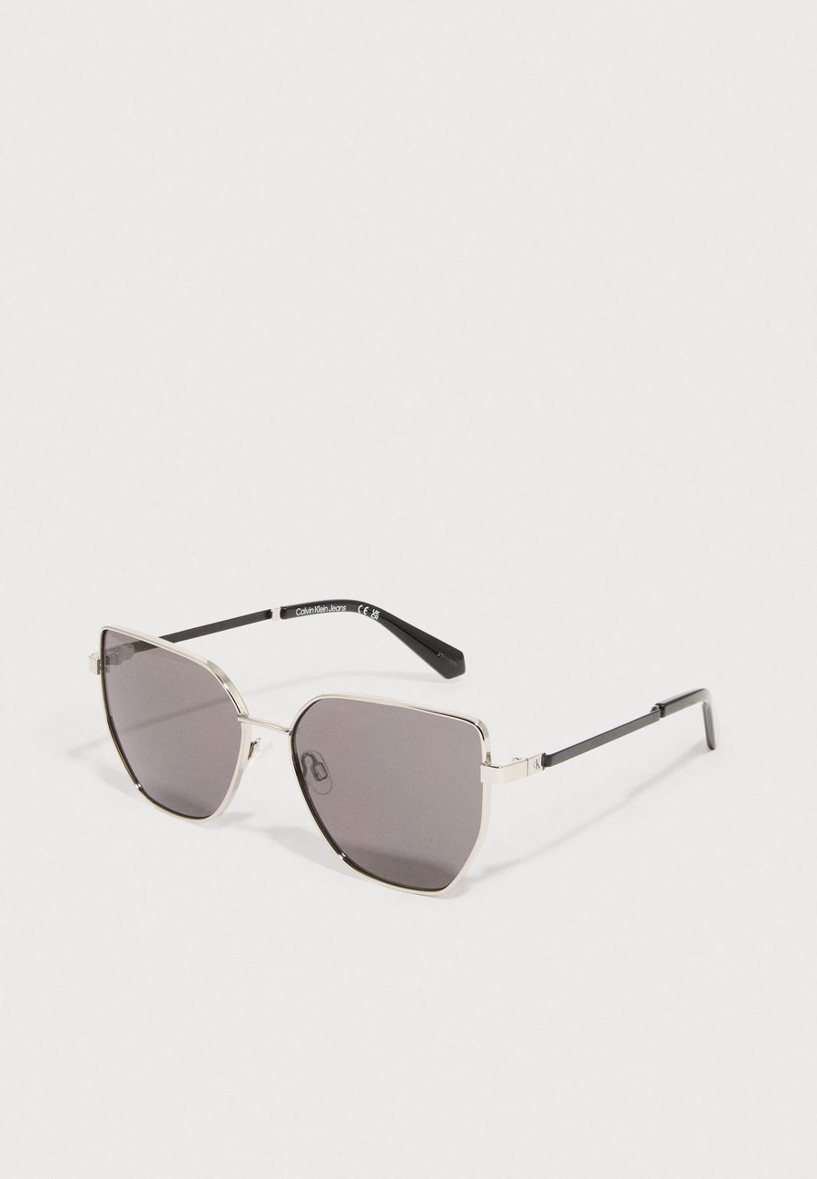 Солнцезащитные очки Calvin Klein Jeans Sunglasses, Silver/Silver-Coloured
Солнцезащитные очки Calvin Klein Jeans Sunglasses, Silver/Silver-Coloured