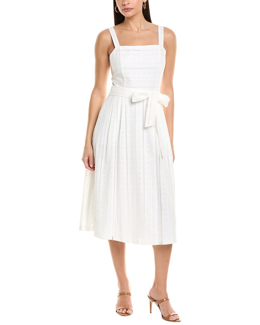 Платье миди с вышивкой и ажурной вставкой Julia Jordan, белый
Платье миди с вышивкой и ажурной вставкой Julia Jordan, белый