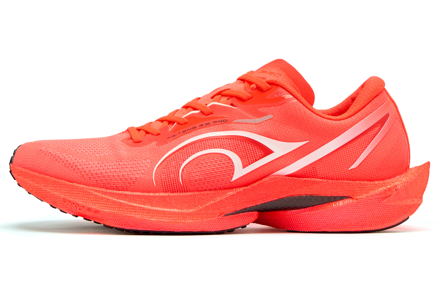 QIAODAN Кроссовки Feiteng 2 PRO мужские низкие, цвет огненно-красный/белый Jordan
QIAODAN Кроссовки Feiteng 2 PRO мужские низкие, цвет огненно-красный/белый Jordan