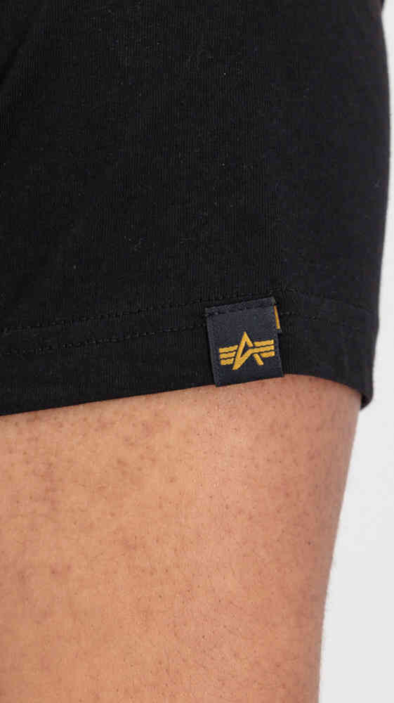 Базовая резиновая футболка Alpha Industries, черный
Базовая резиновая футболка Alpha Industries, черный