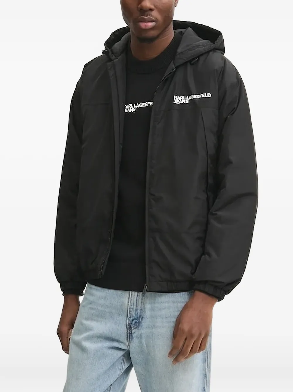Куртка с капюшоном и вышитым логотипом Karl Lagerfeld Jeans, черный 
Куртка с капюшоном и вышитым логотипом Karl Lagerfeld Jeans, черный