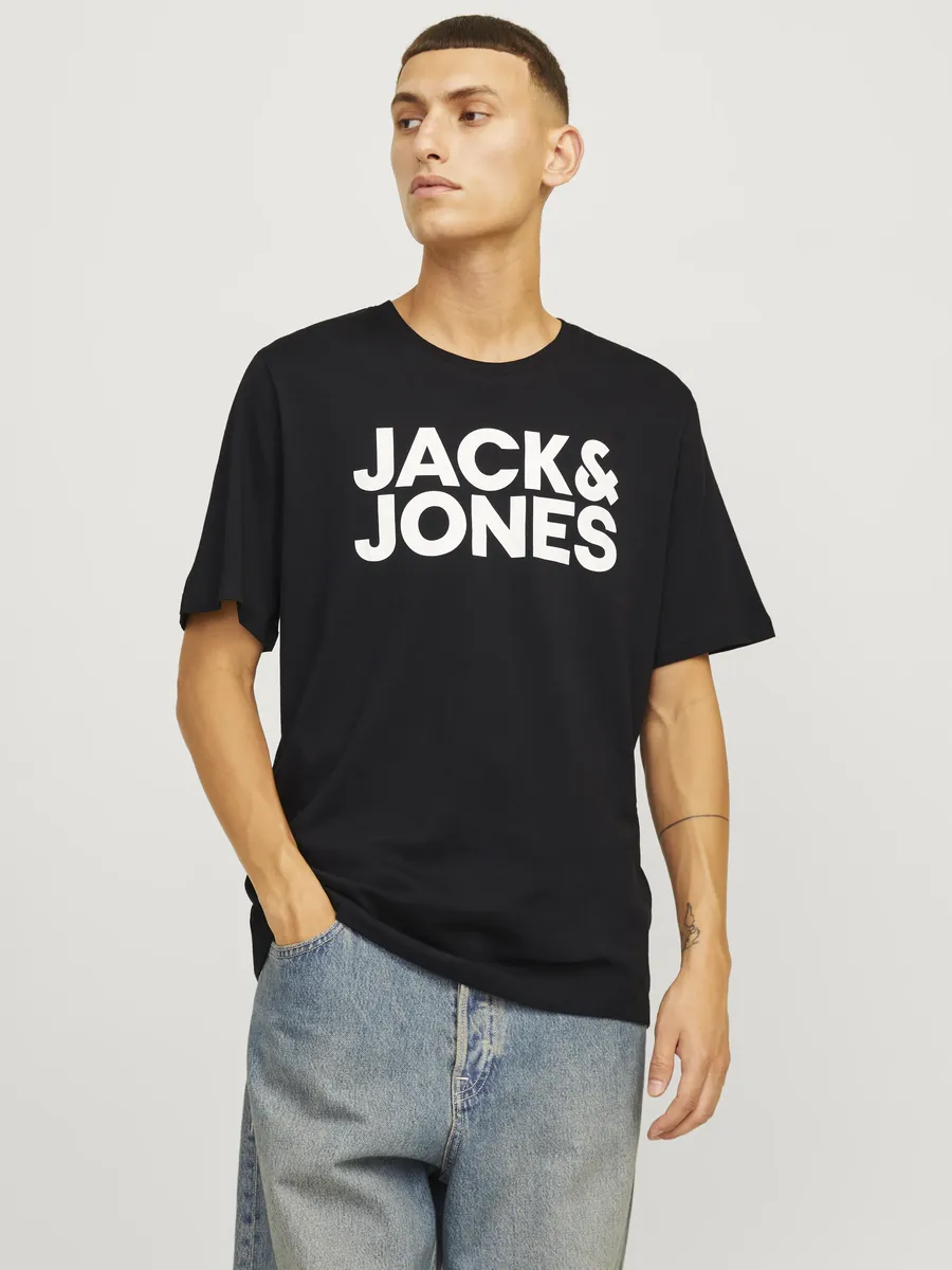 Рубашка с круглым вырезом Jack & Jones "JJECORP LOGO TEE SS O-NECK 3PK MP NOOS", синий
Рубашка с круглым вырезом Jack & Jones "JJECORP LOGO TEE SS O-NECK 3PK MP NOOS", синий