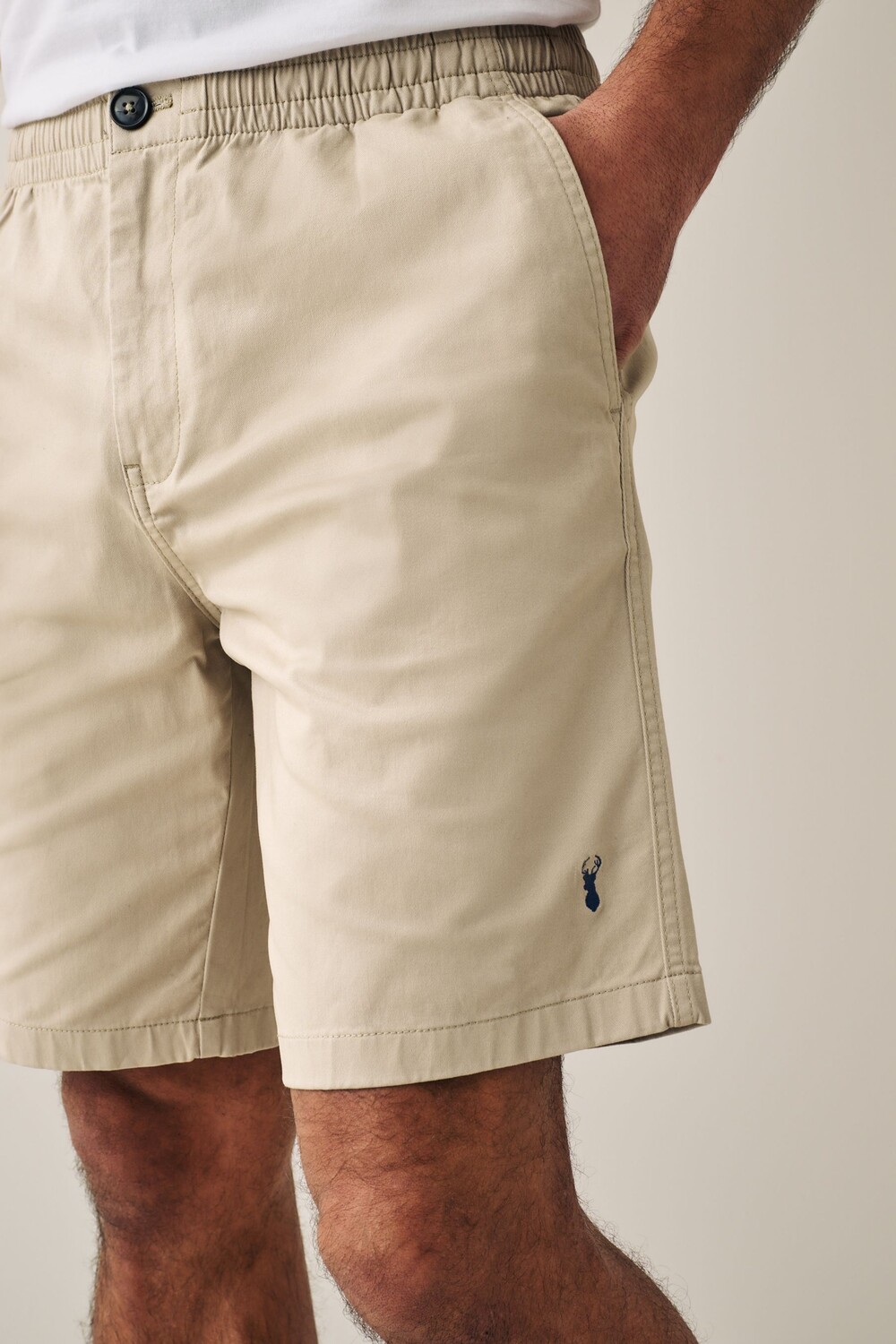 Эластичные шорты-чиносы Next, серый
Эластичные шорты-чиносы Next, серый