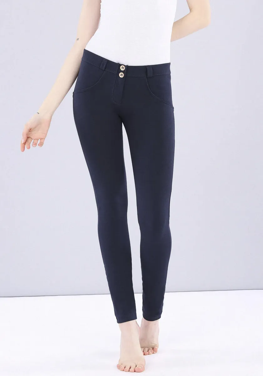 Джеггинсы Freddy "WRUP1RC001ORG" с эластаном для идеальной посадки, синий 
Джеггинсы Freddy "WRUP1RC001ORG" с эластаном для идеальной посадки, синий