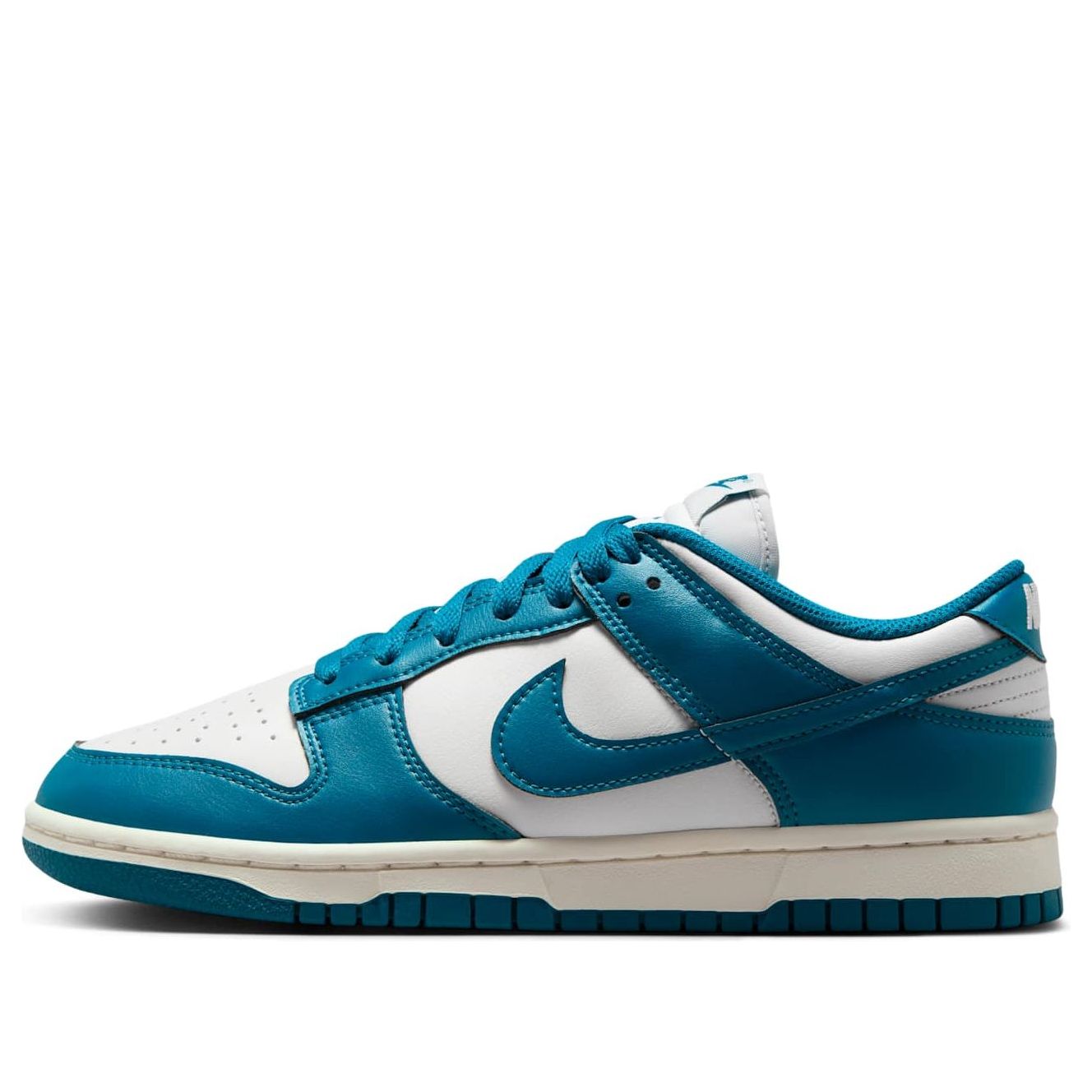 Кроссовки Nike Dunk Low 'Green Abyss'
Кроссовки Nike Dunk Low 'Green Abyss'