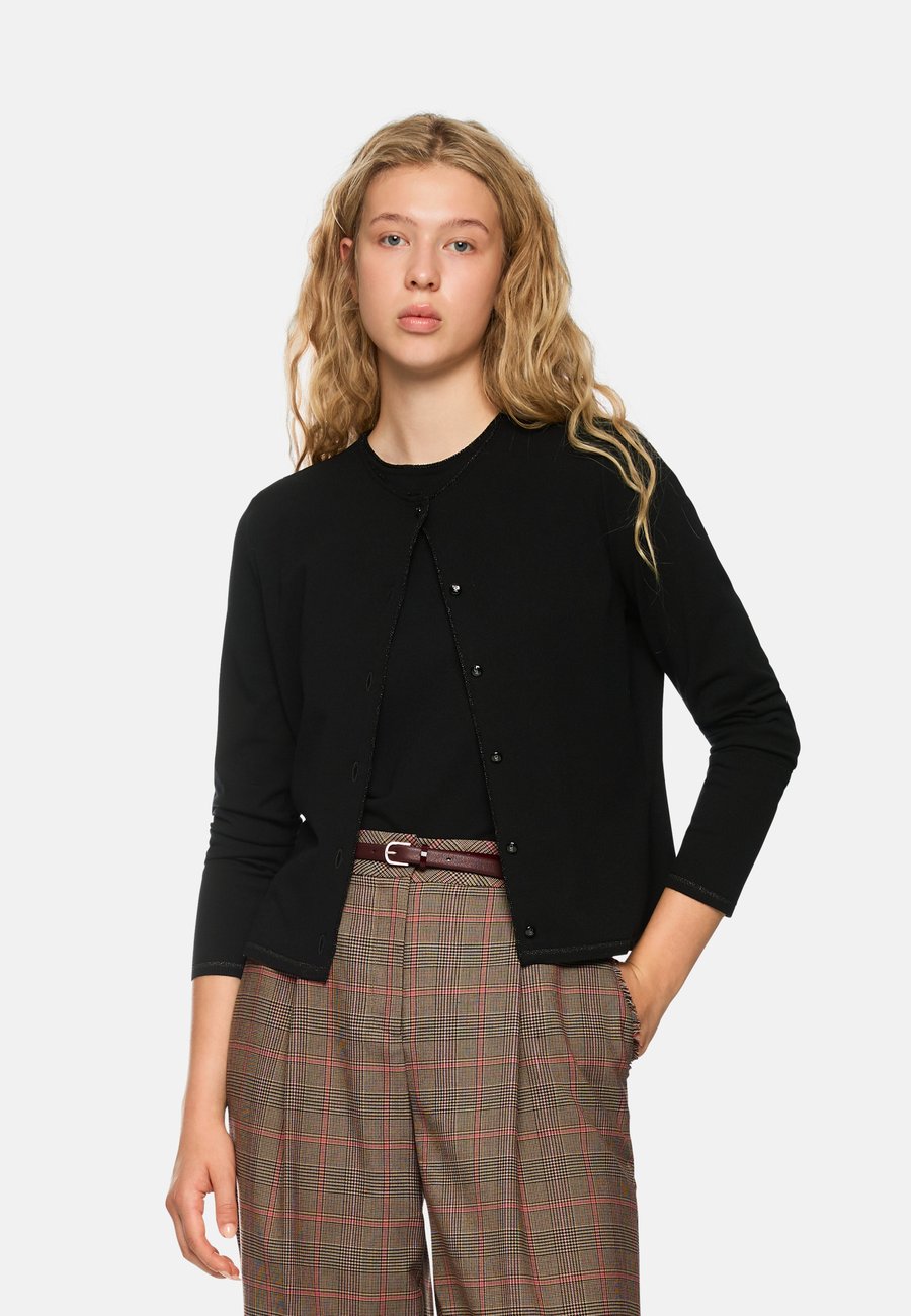 Кардиган Marc Cain Cardigan, Black
Кардиган Marc Cain Cardigan, Black