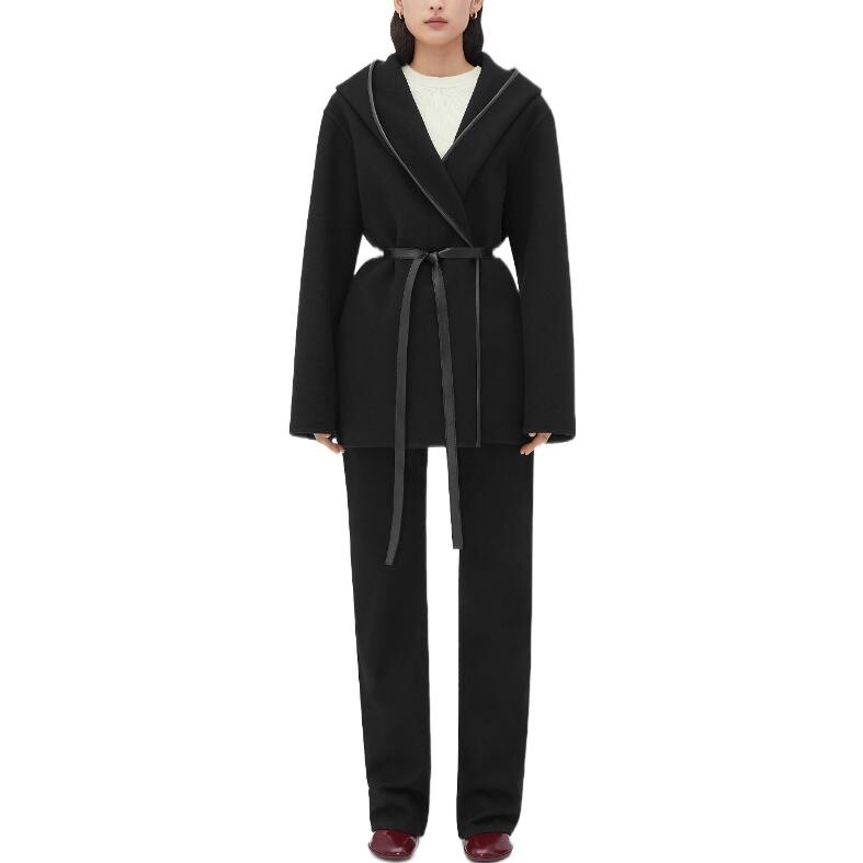 Укороченное пальто женское черное Bottega Veneta
Укороченное пальто женское черное Bottega Veneta