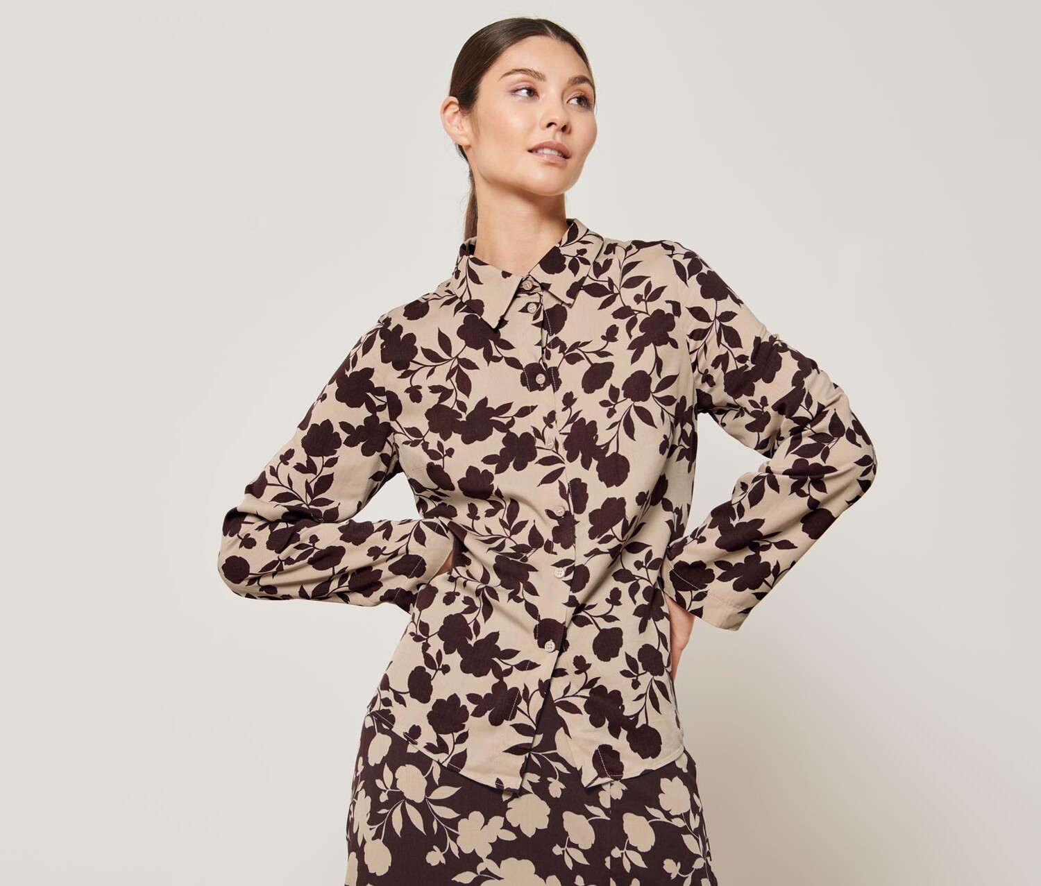 Блузка-рубашка с принтом по всей поверхности Tchibo
Блузка-рубашка с принтом по всей поверхности Tchibo