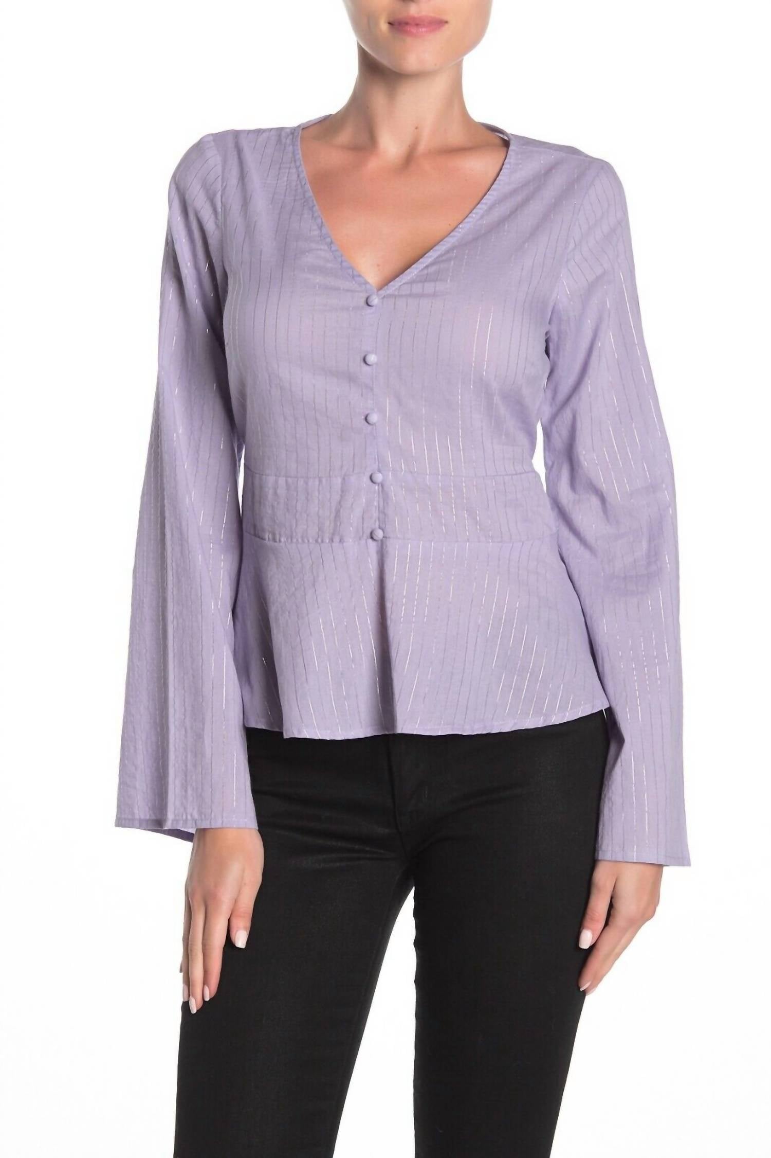 Блузка-рубашка с рукавами-колокольчиками и металлической полоской фиолетового цвета Love
Блузка-рубашка с рукавами-колокольчиками и металлической полоской фиолетового цвета Love