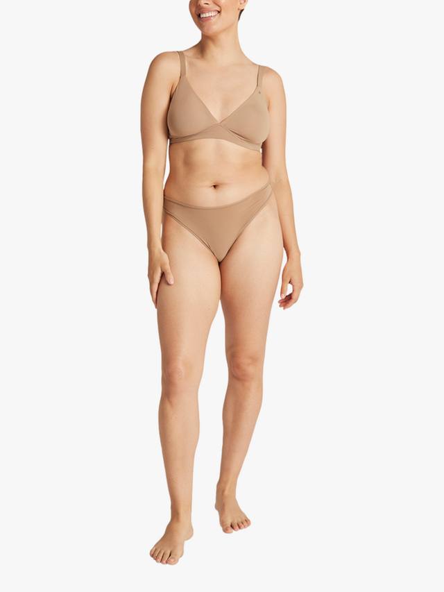 Бюстгальтер-бралетт Stretch Easy Does It Nudea, Bare 03
Бюстгальтер-бралетт Stretch Easy Does It Nudea, Bare 03