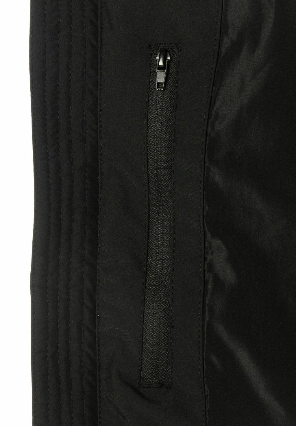 Зимняя куртка CARISMA, черный
Зимняя куртка CARISMA, черный