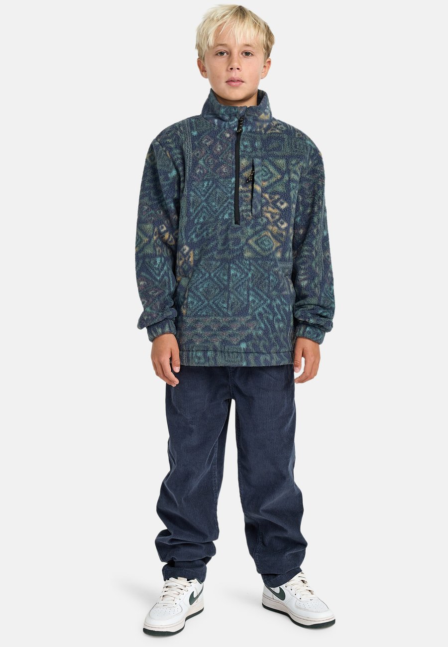 Джемпер Billabong BOUNDARY MOCK, Nvy/Blue
Джемпер Billabong BOUNDARY MOCK, Nvy/Blue