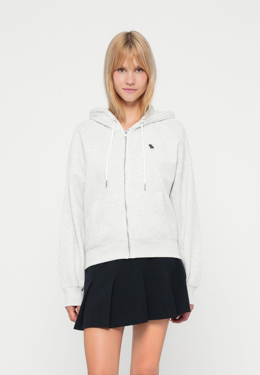 Толстовка Abercrombie & Fitch ICON SUNDAY , Grey
Толстовка Abercrombie & Fitch ICON SUNDAY , Grey