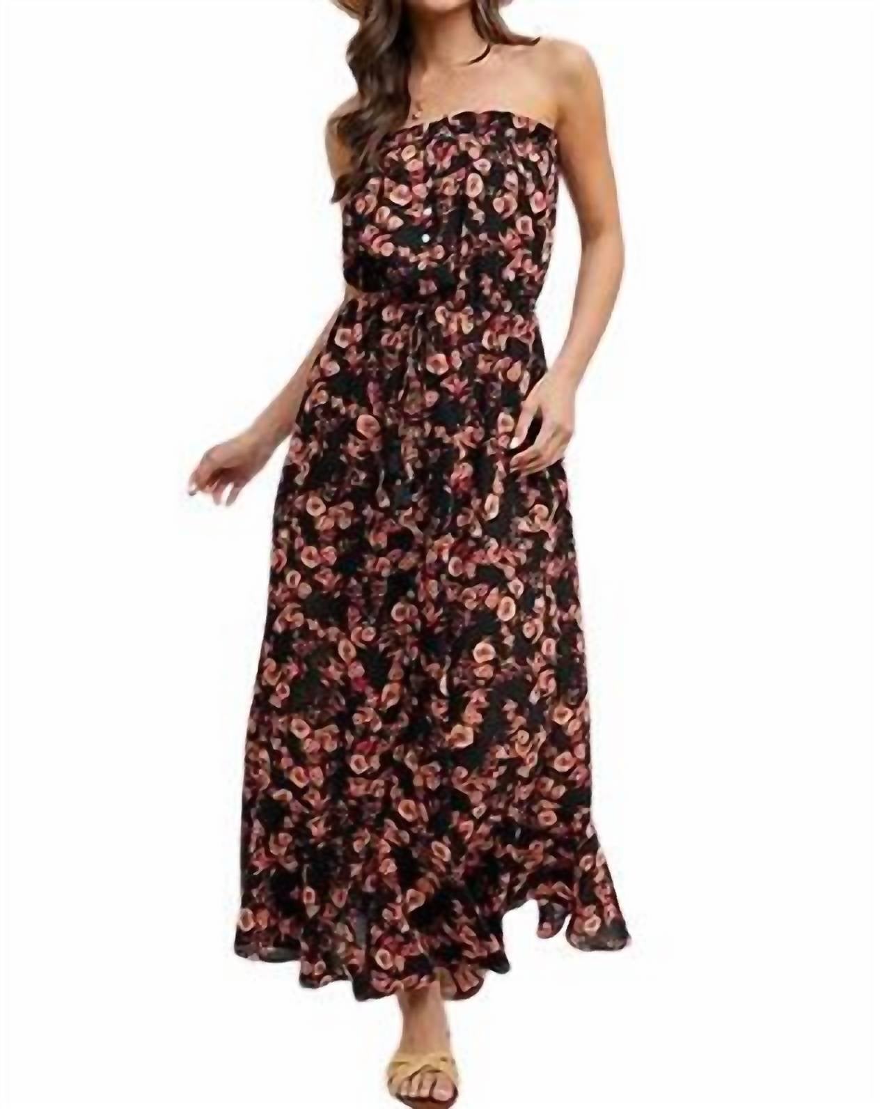 Черное платье с рюшами и сборками BluIvy
Черное платье с рюшами и сборками BluIvy