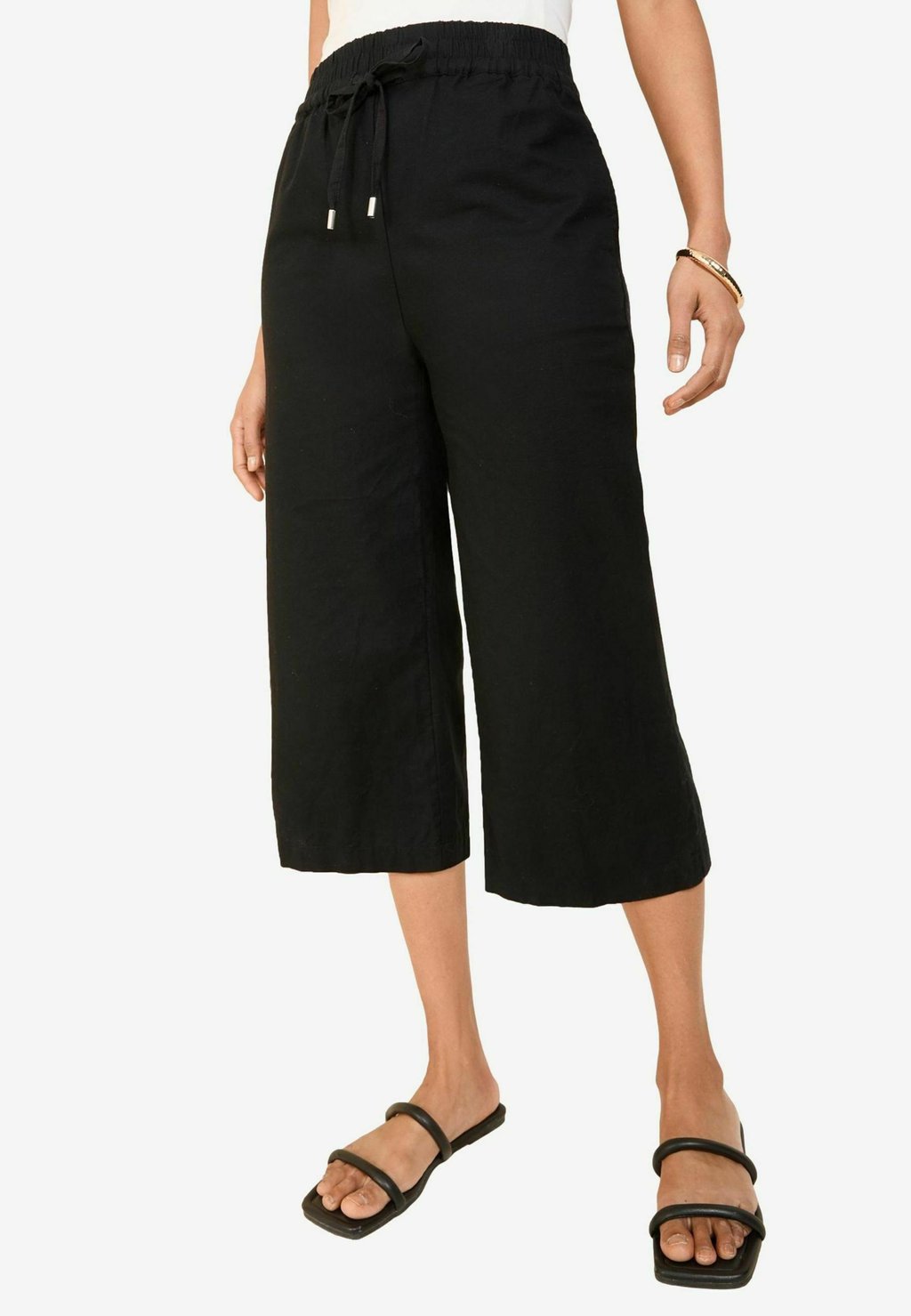 Брюки REGULAR FIT CULOTTES Friends Like These, черный
Брюки REGULAR FIT CULOTTES Friends Like These, черный